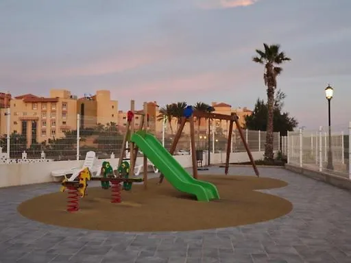 Sunny Luxury Apartment With Two Great Sunny - Level Terraces, Two Swimming Pools, In A New Complex Pueblo Majorero, Close To Fuerteventura Golf Club, Next To The Beach , Atlantico Shopping Mall And Casino In Caleta De Fuste Španělsko